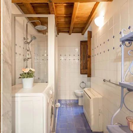 Apartment Carlotta Florence